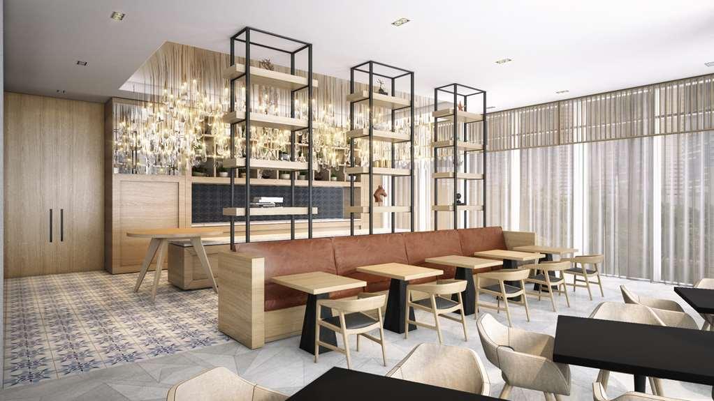 Hilton Garden Inn Dubai Business Bay المطعم الصورة